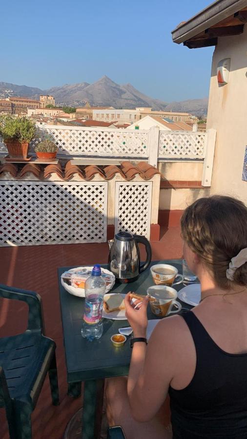 דירות La Terrazza Di פלרמו מראה חיצוני תמונה