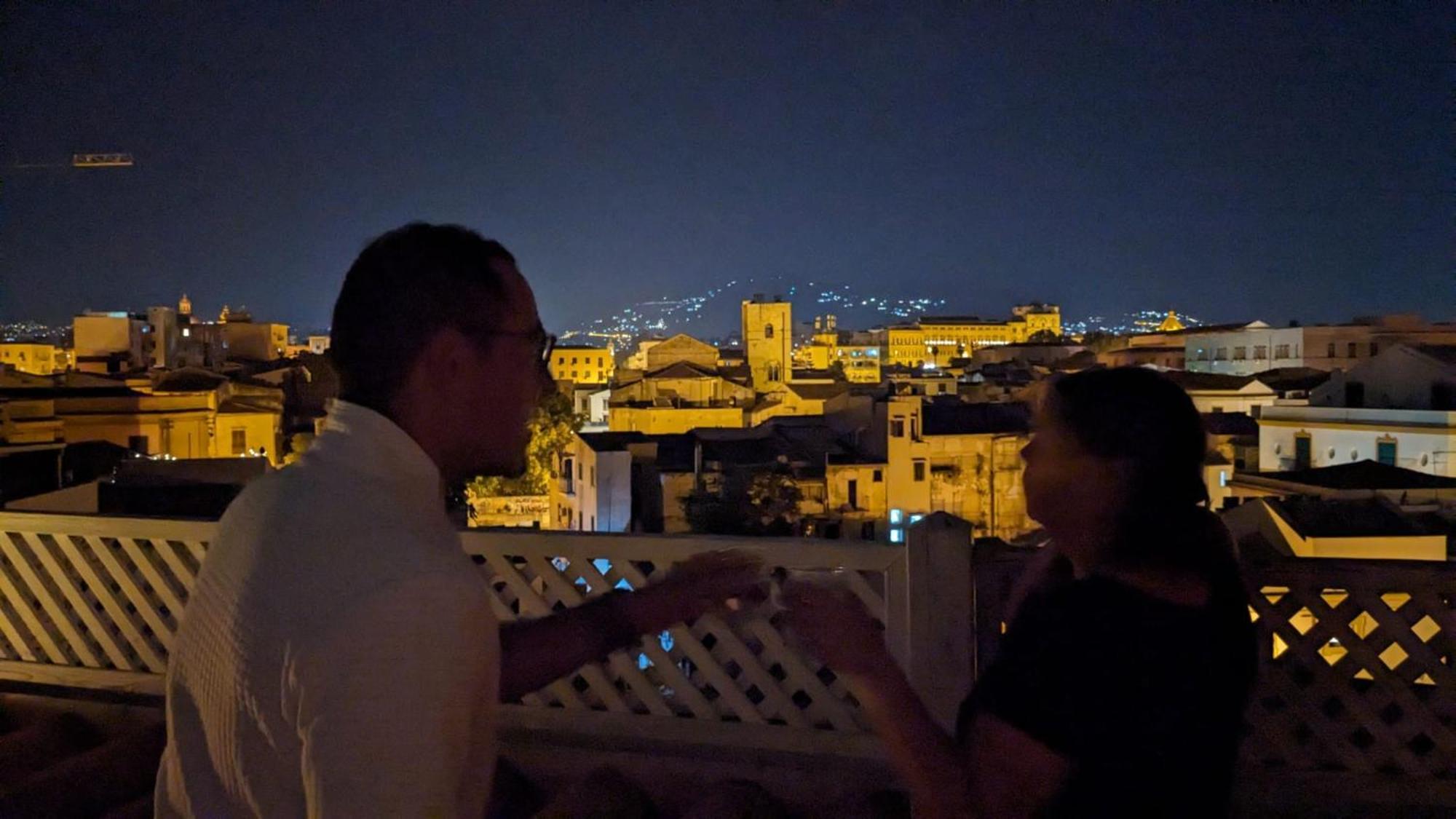 דירות La Terrazza Di פלרמו מראה חיצוני תמונה